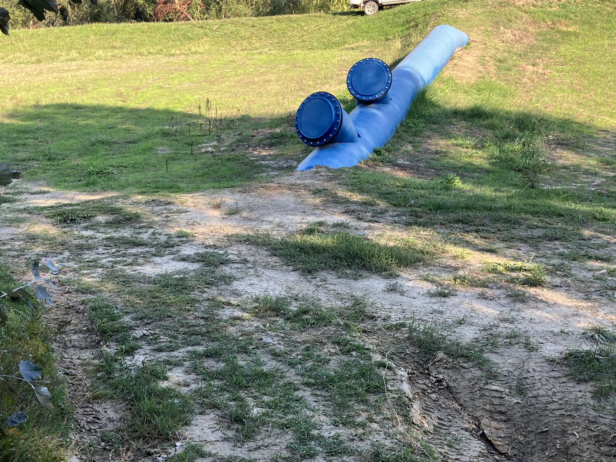 A kép tartalma: Vízpótlás a Dombori-szivornyán keresztül