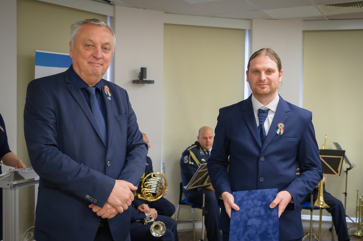 A képen látható: Láng István és Vas László Tamás